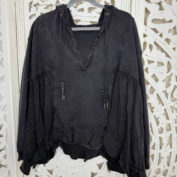 Anthropologie Daily Practice Black ‘The Sapphire’ Hoodie - Picture 4 of 8